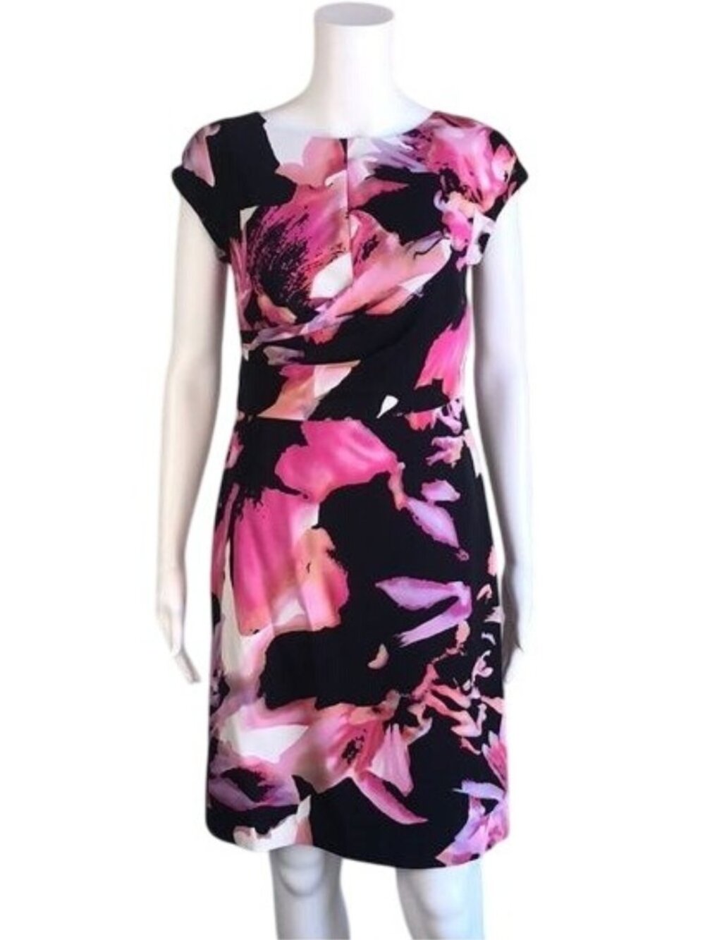 Ann Taylor Silk Dress in Black Abstract Floral - 0